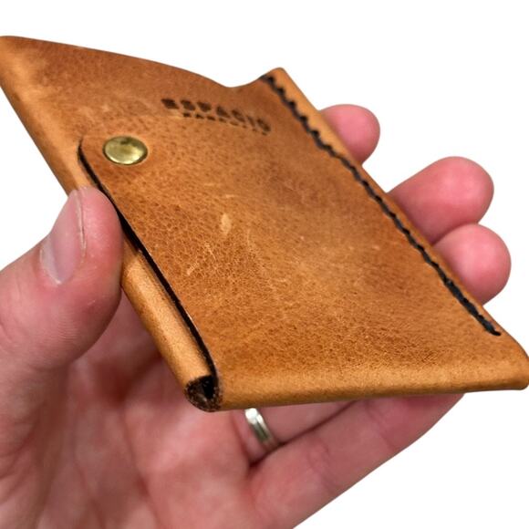 Espacio Handcraftes Big Spender Leather Wallet - Picture 3 of 5